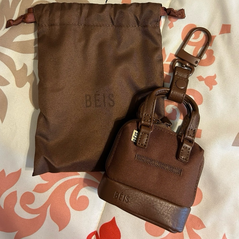 BEIS Micro Weekender Charm in Maple